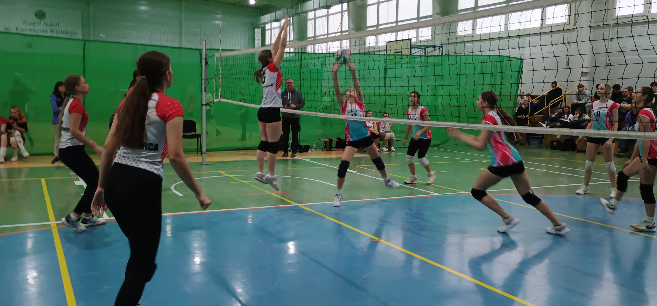 Siatkarskie mistrzostwa dziewcząt w Kruszwicy