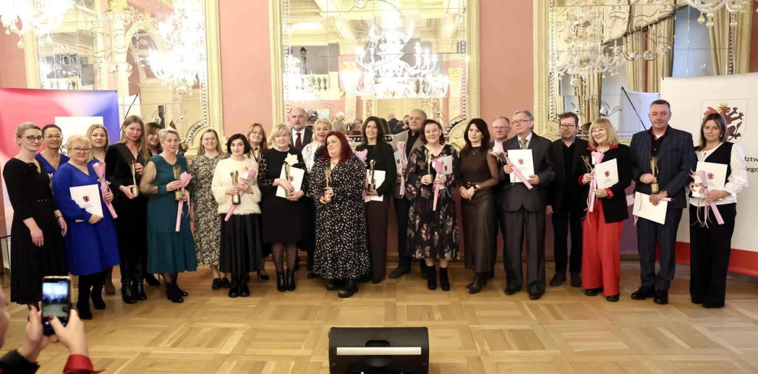 Inowrocław - Wręczyli Stalowe Anioły. Wśród nagrodzonych inowrocławianin