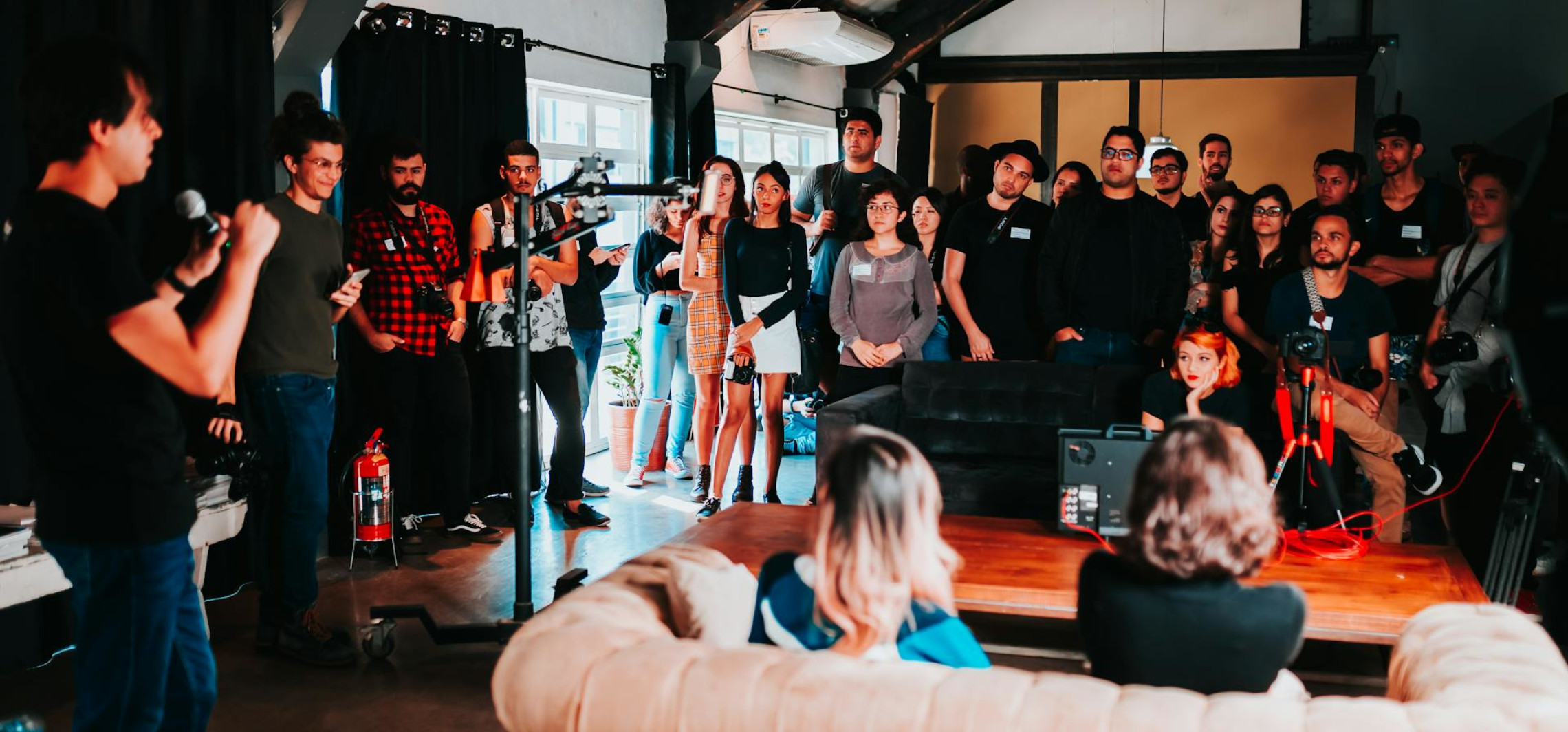 Dlaczego warto korzystać z usług firm oferujących kompleksową obsługę eventów?