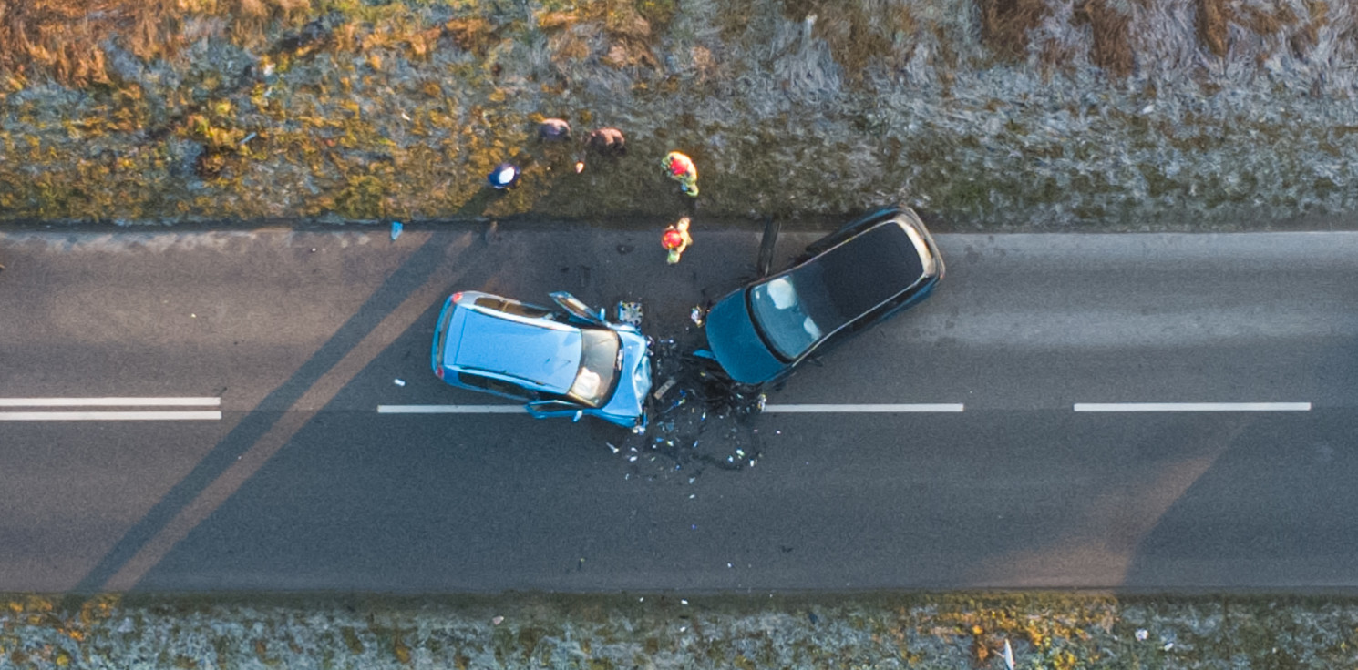 Region - W Tucznie zderzyły się dwa auta. Droga jest zablokowana
