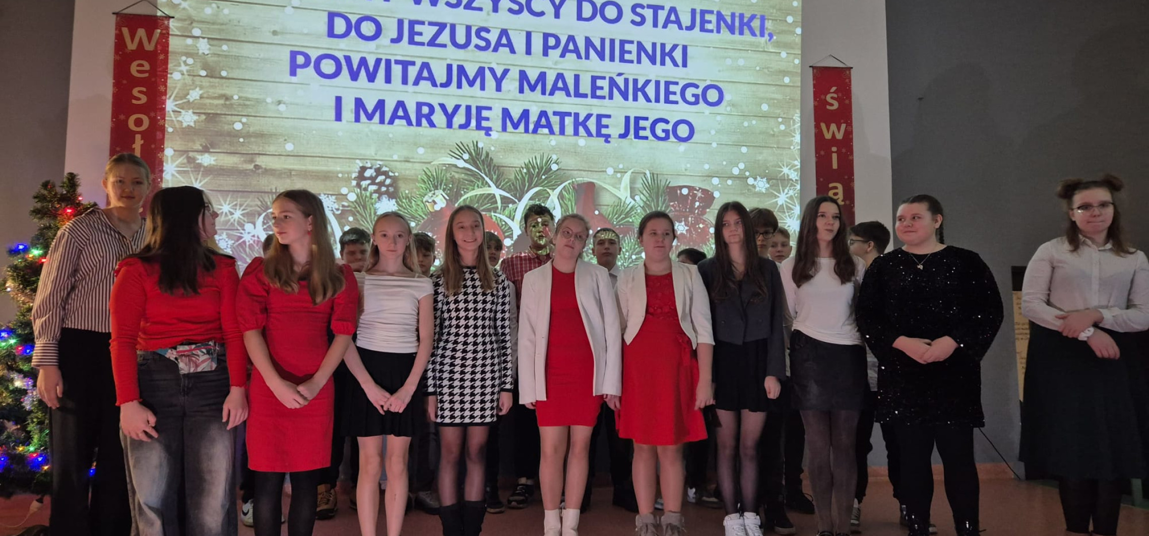 Jasełka w “Dziewiątce” poruszały współczesne problemy