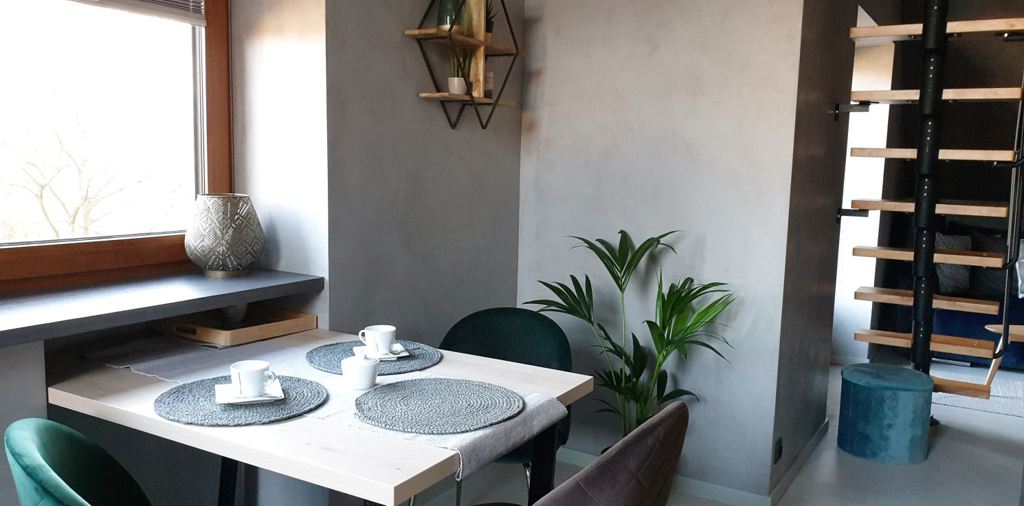 Region - Czy mikrocement sprawdza się na ścianach w restauracjach o dużym natężeniu ruchu?