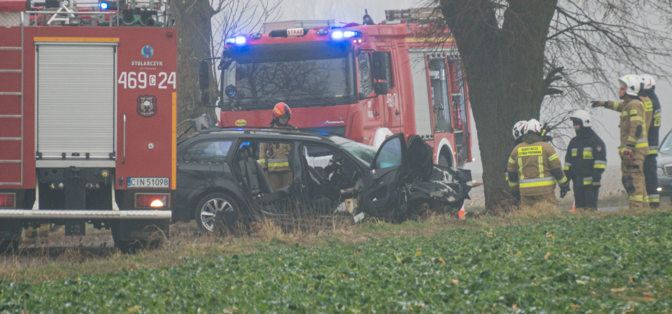 Na drogach robi się bardzo ślisko. Są pierwsze wypadki