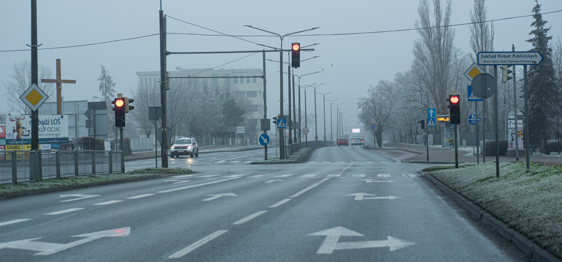 Gołoledź utrzyma się także w sobotę