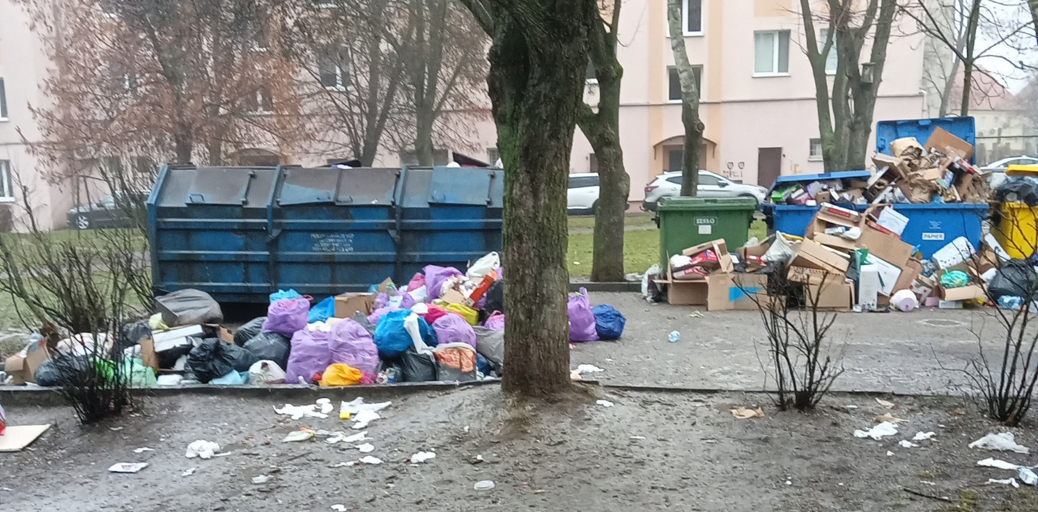 Inowrocław - List do redakcji. "Śmieci wizytówką miasta"
