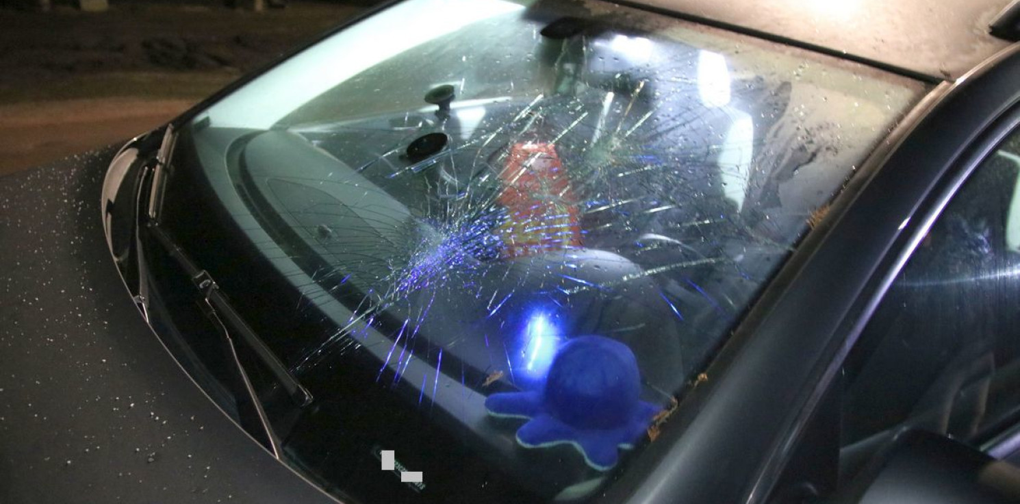 Radziejów - Wybił szybę w samochodzie. Specjalnie