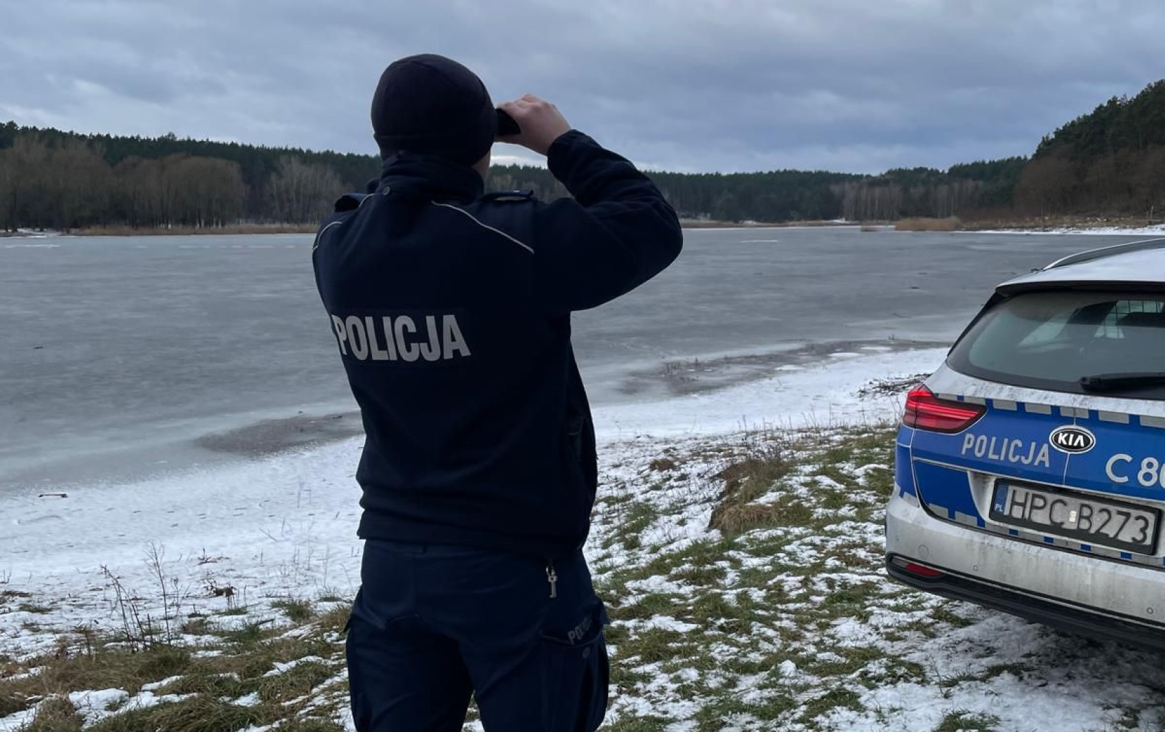 Nie wchodźmy na lód. Służby ostrzegają