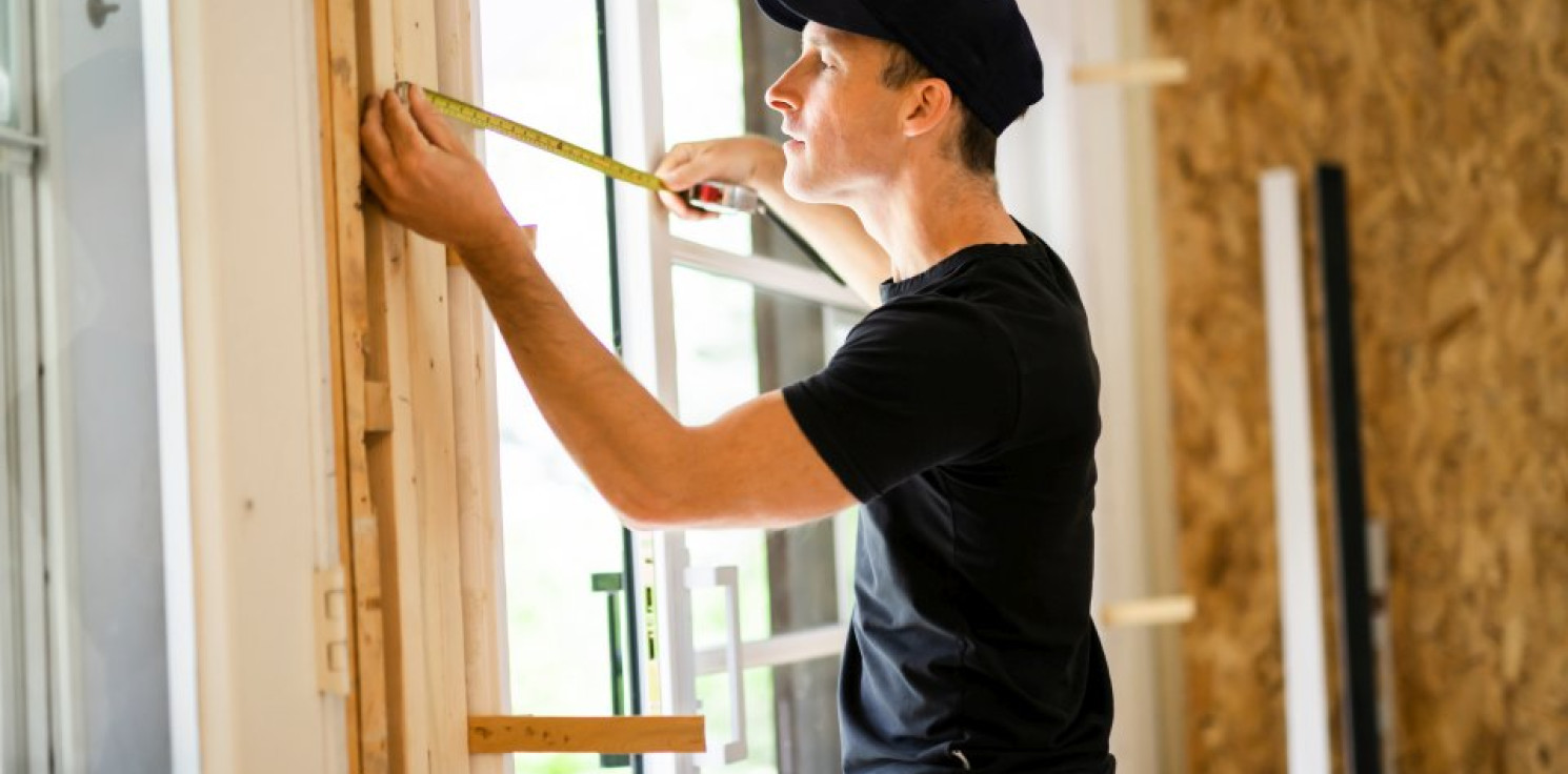 Region - Zablokowane okno lub drzwi balkonowe? Zobacz, jak radzić sobie z awariami stolarki