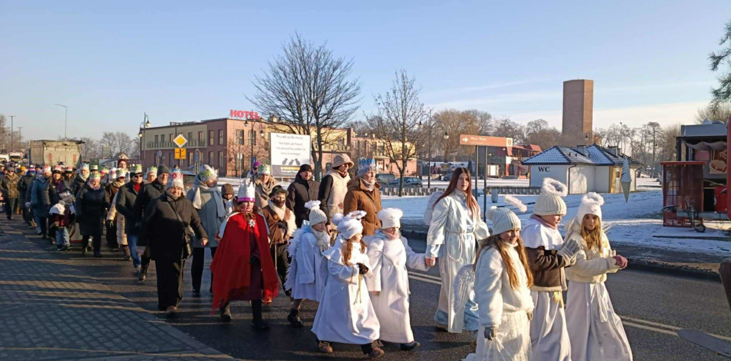Kruszwica.online - Kruszwicki orszak zgromadził licznych wiernych
