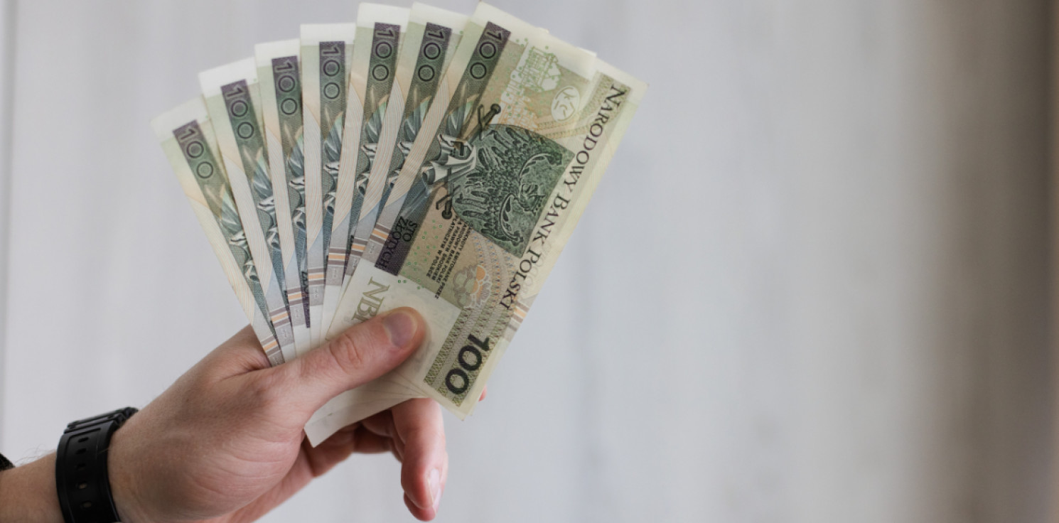 Region - Prywatna emerytura w metalach szlachetnych. Jak ją zbudować odkładając niewielkie kwoty co miesiąc?