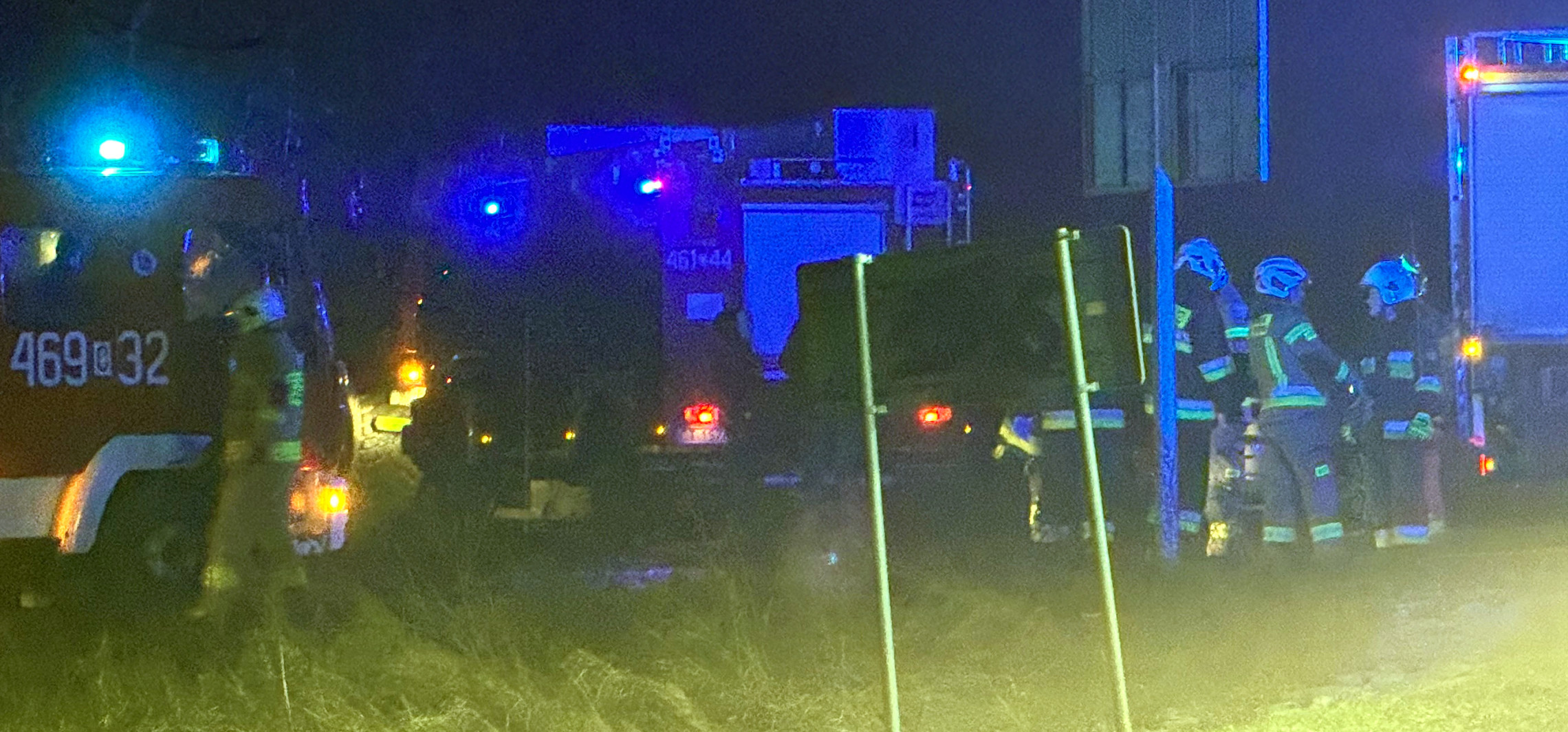 Ciągnik zderzył się z osobówką. Są ranni