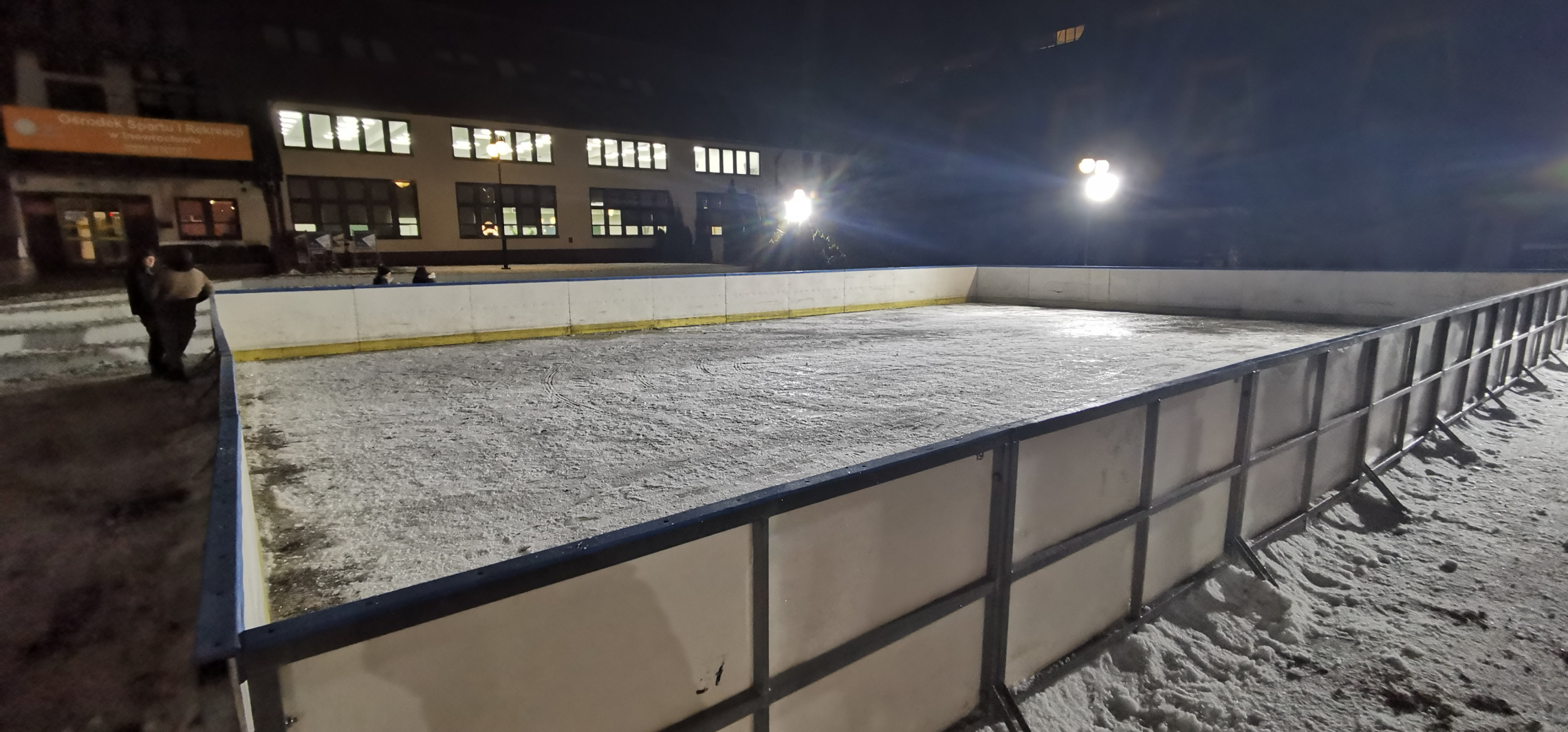 W Inowrocławiu powstaje bezpłatna ślizgawka