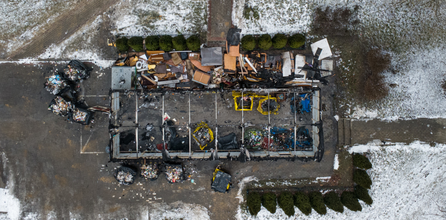 Inowrocław - Kto podpalił trzy wiaty śmietnikowe na Rąbinie?