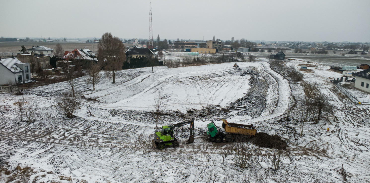Inowrocław - Zamiast zarośli będzie staw. Sprawdzamy postępy
