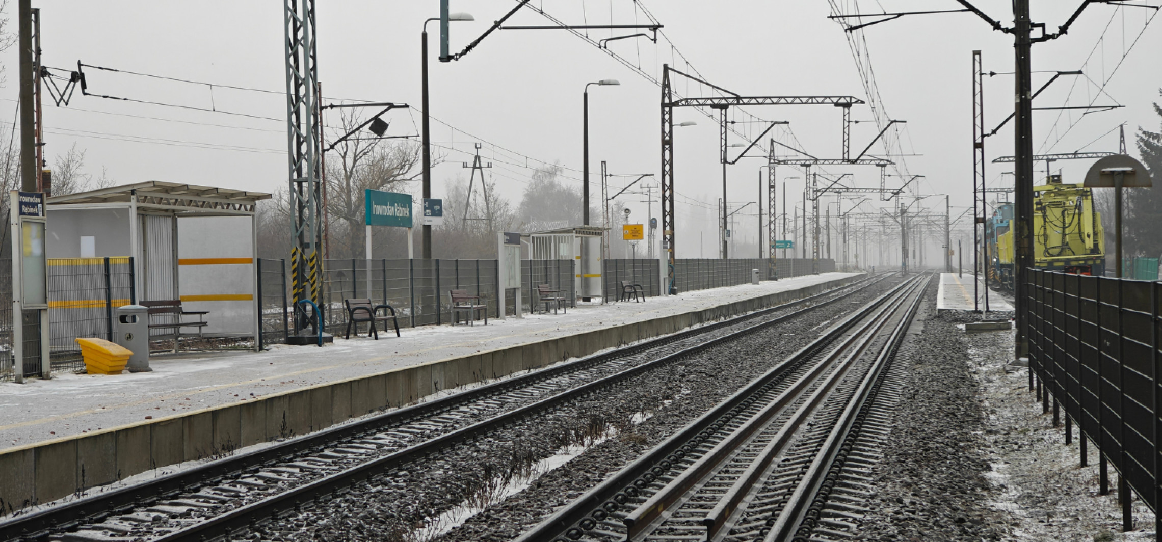 Odnaleźli 36-latkę. Szła w kierunku torowiska