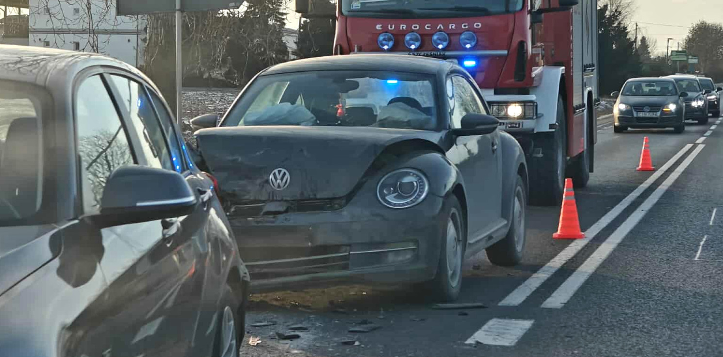 Region - Na drodze do Pakości zderzyły się trzy auta