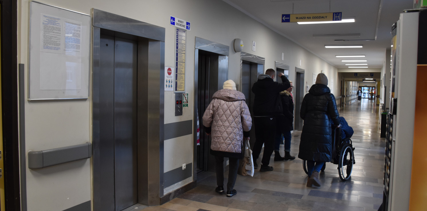 Inowrocław - Koniec z awariami? Szpital wymieni stare windy