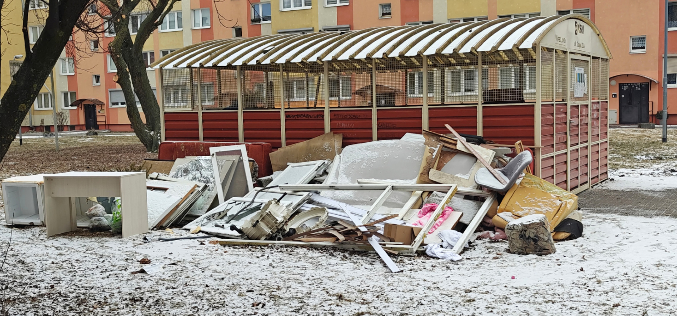Inowrocław ma problem z gabarytami. Będą zmiany w wywozie dużych odpadów?