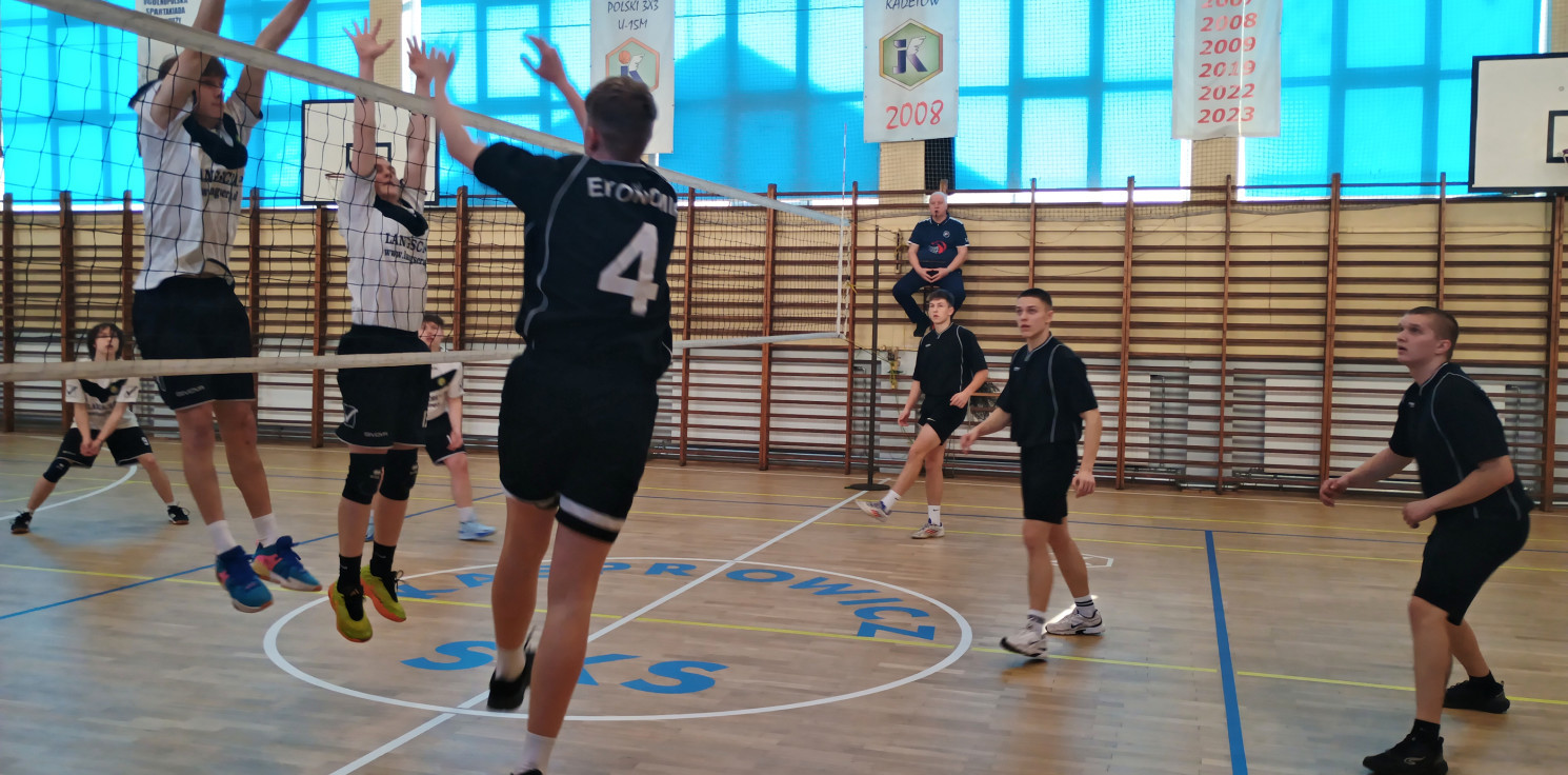 Inowrocław - Kasprowicz znów na szczycie. "Złoto smakuje podwójnie"