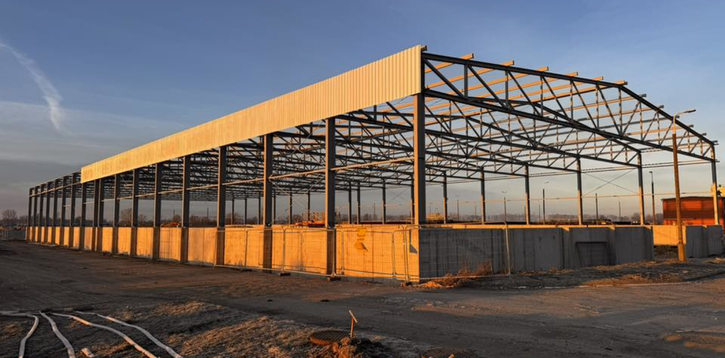 Inowrocław - Pozbędą się smrodu z oczyszczalni ścieków? Powstaje hala za 7 mln zł