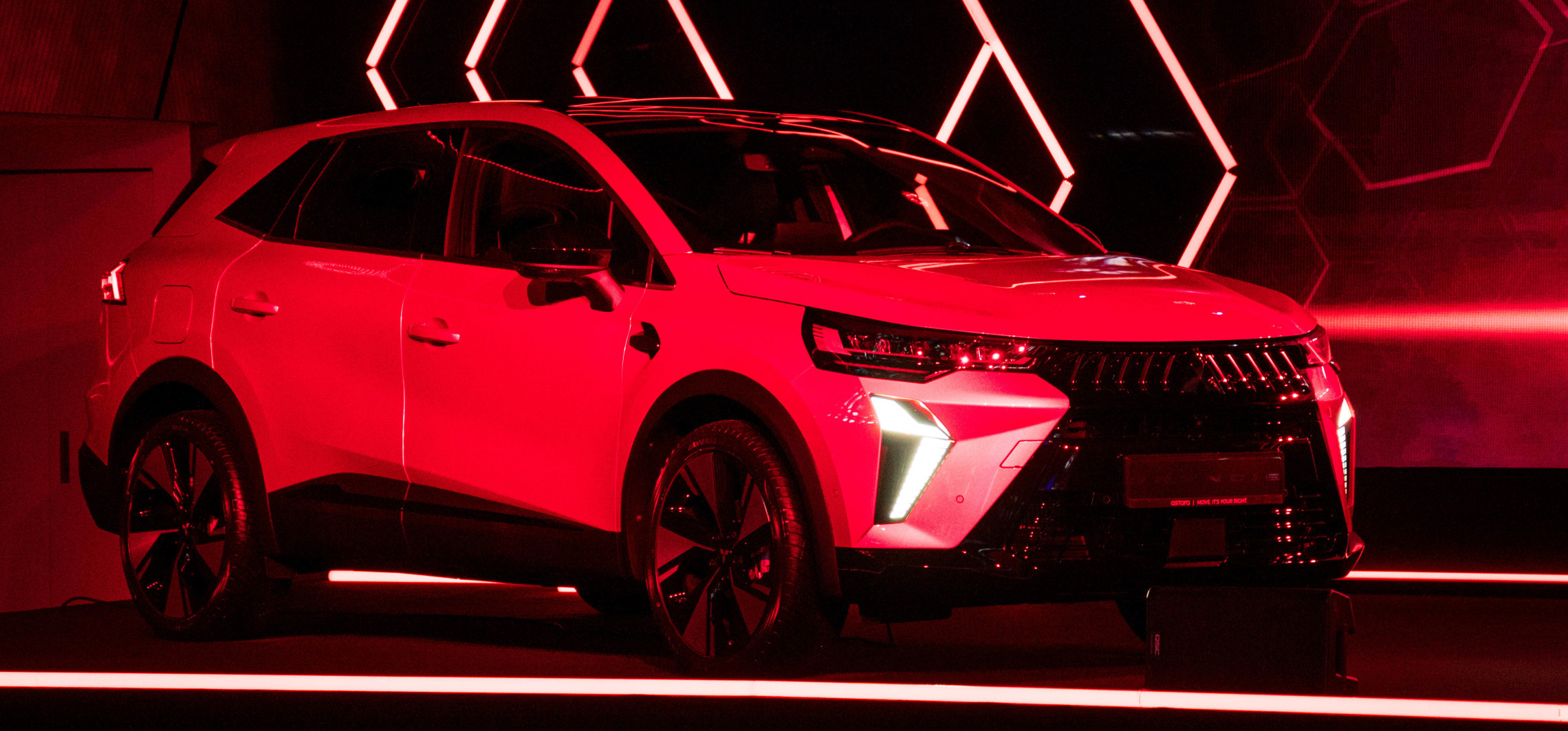 Byłem na premierze Mitsubishi Grandis. To rodzinny SUV
