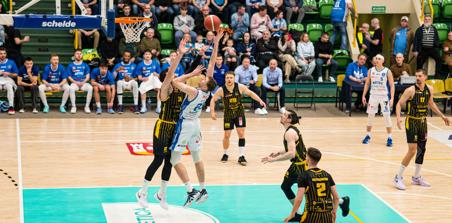Inowrocław -  Noteć przegrywa na własnym parkiecie