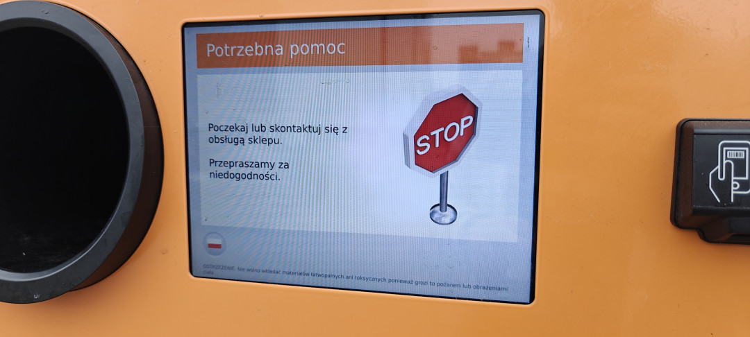 Przetestowaliśmy butelkomaty w Inowrocławiu. Tego dnia nawet nie próbuj