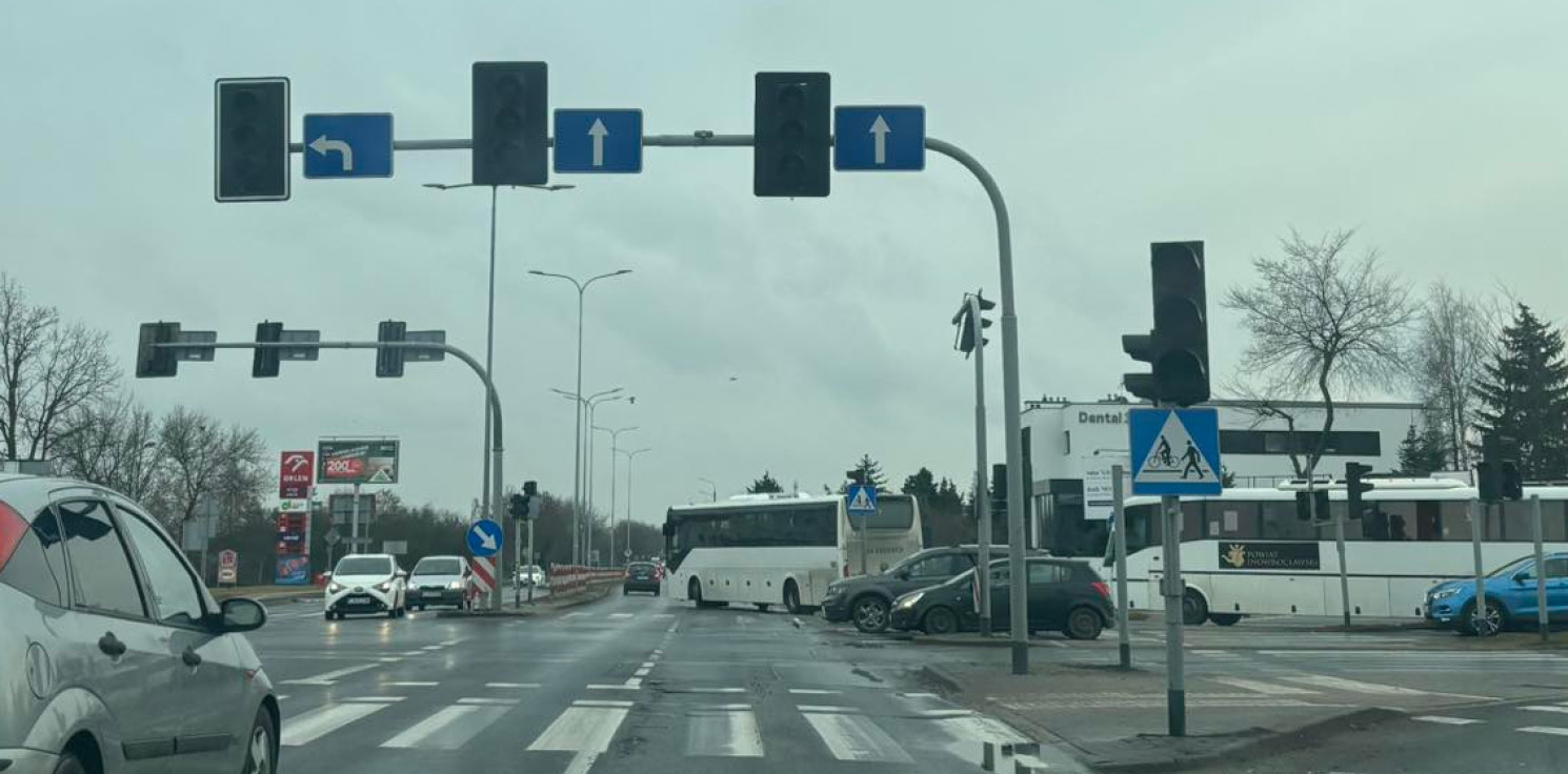 Inowrocław - Nie działają światła na newralgicznym skrzyżowaniu