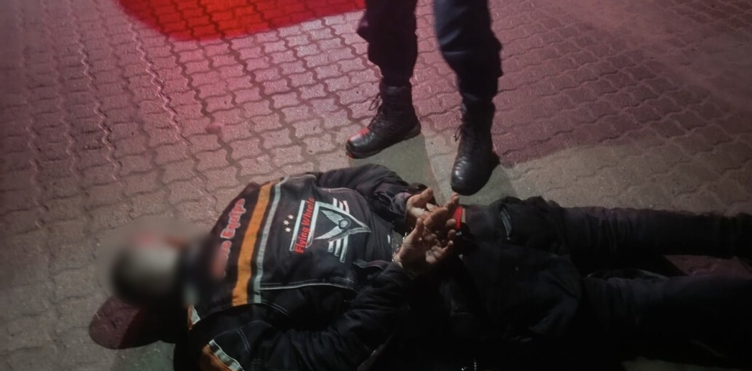 Pakość.online - Włamał się do marketu. Policja dopadła go chwilę po kradzieży