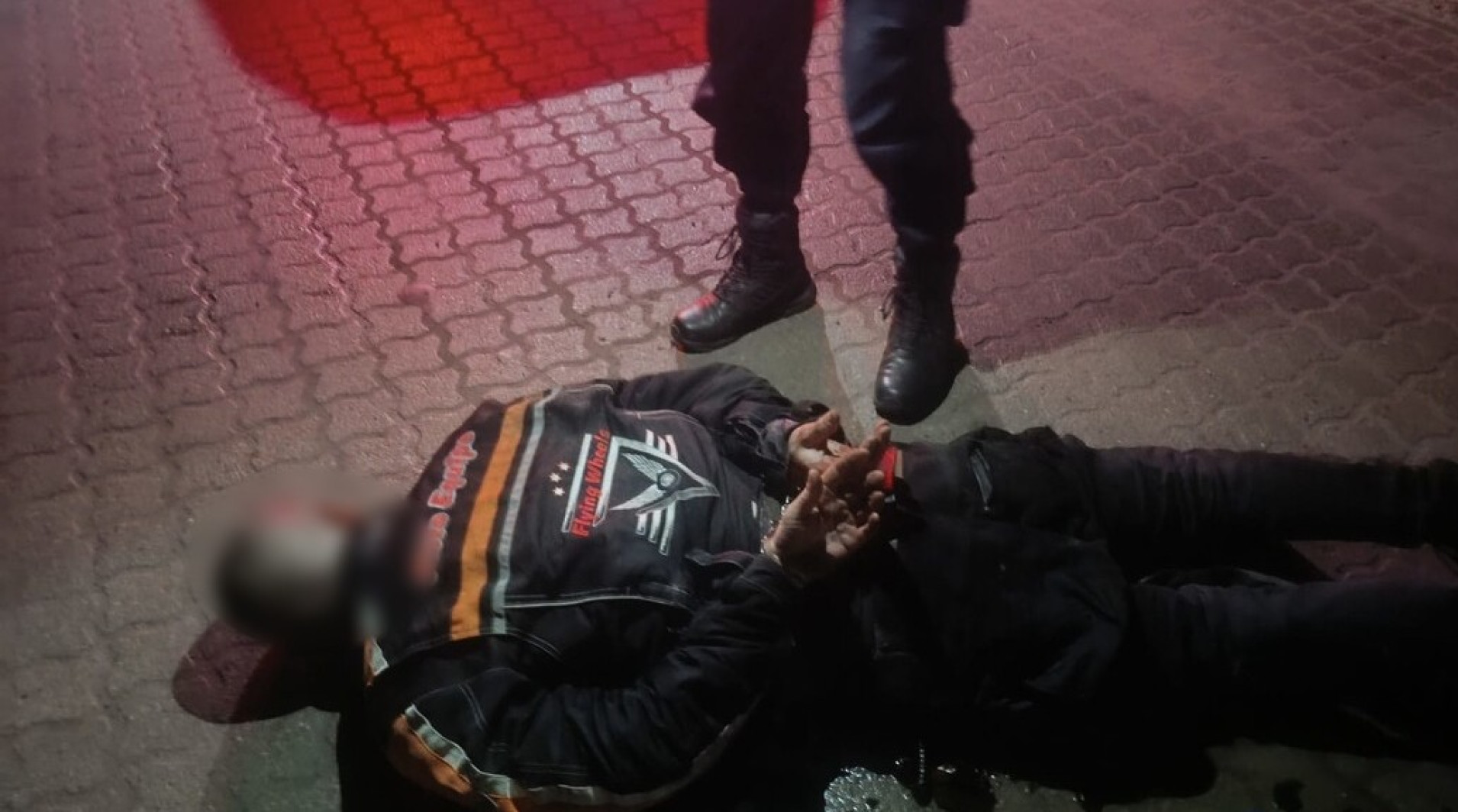 Włamał się do marketu. Policja dopadła go chwilę po kradzieży