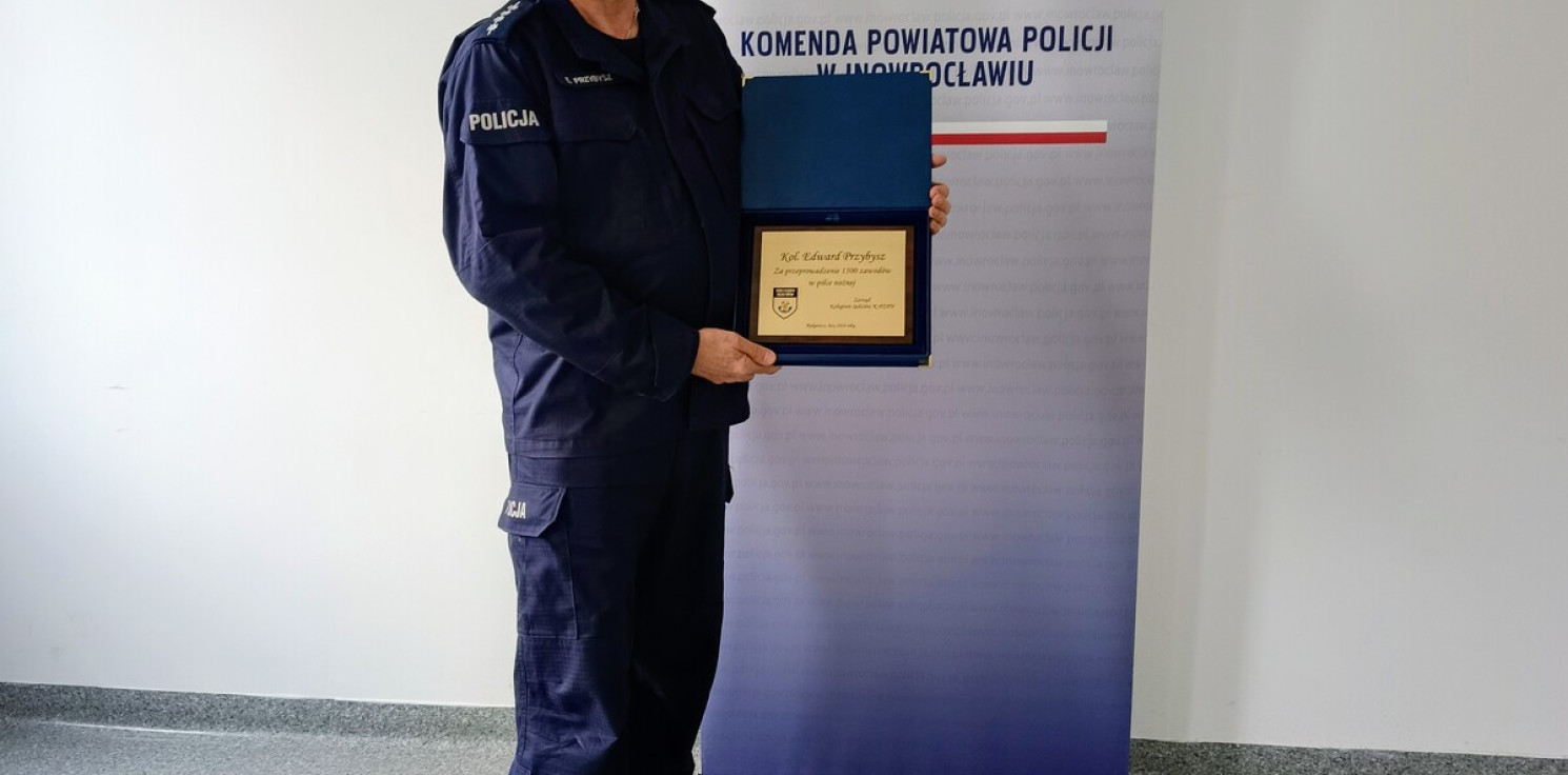 Inowrocław - Policjant z Inowrocławia na ponad 1,5 tys. meczach. W nietypowej roli