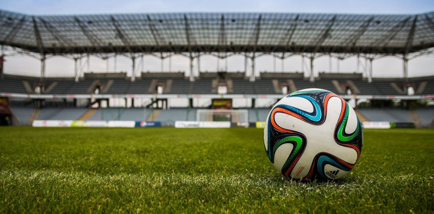 Region - Akademie zagraniczne – dlaczego kluby otwierają filie w innych krajach?