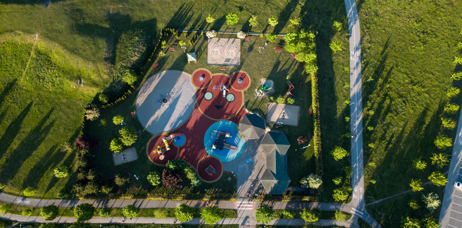 Inowrocław - Mieszkańcy pytają o "Misia". Kiedy otworzą plac zabaw?