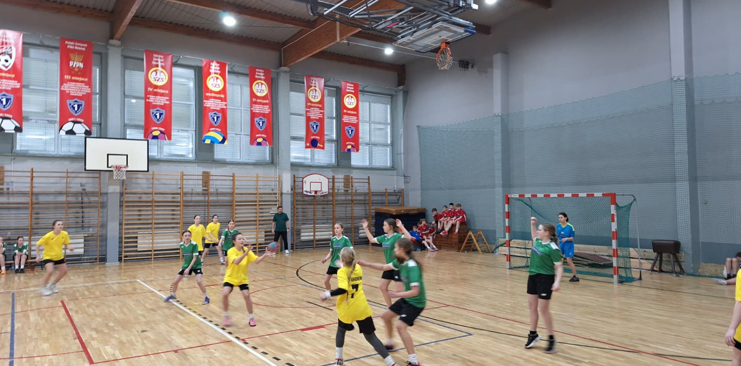 Gniewkowo.online - Podwójne złoto dla Gniewkowa w szczypiorniaku