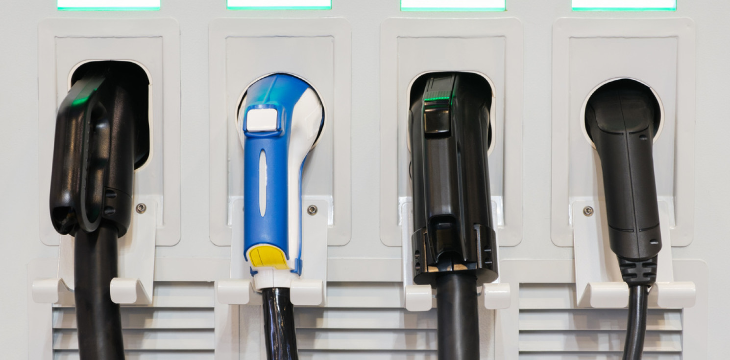 Region - Kable EV – jakie standardy złączy stosuje się w samochodach elektrycznych?