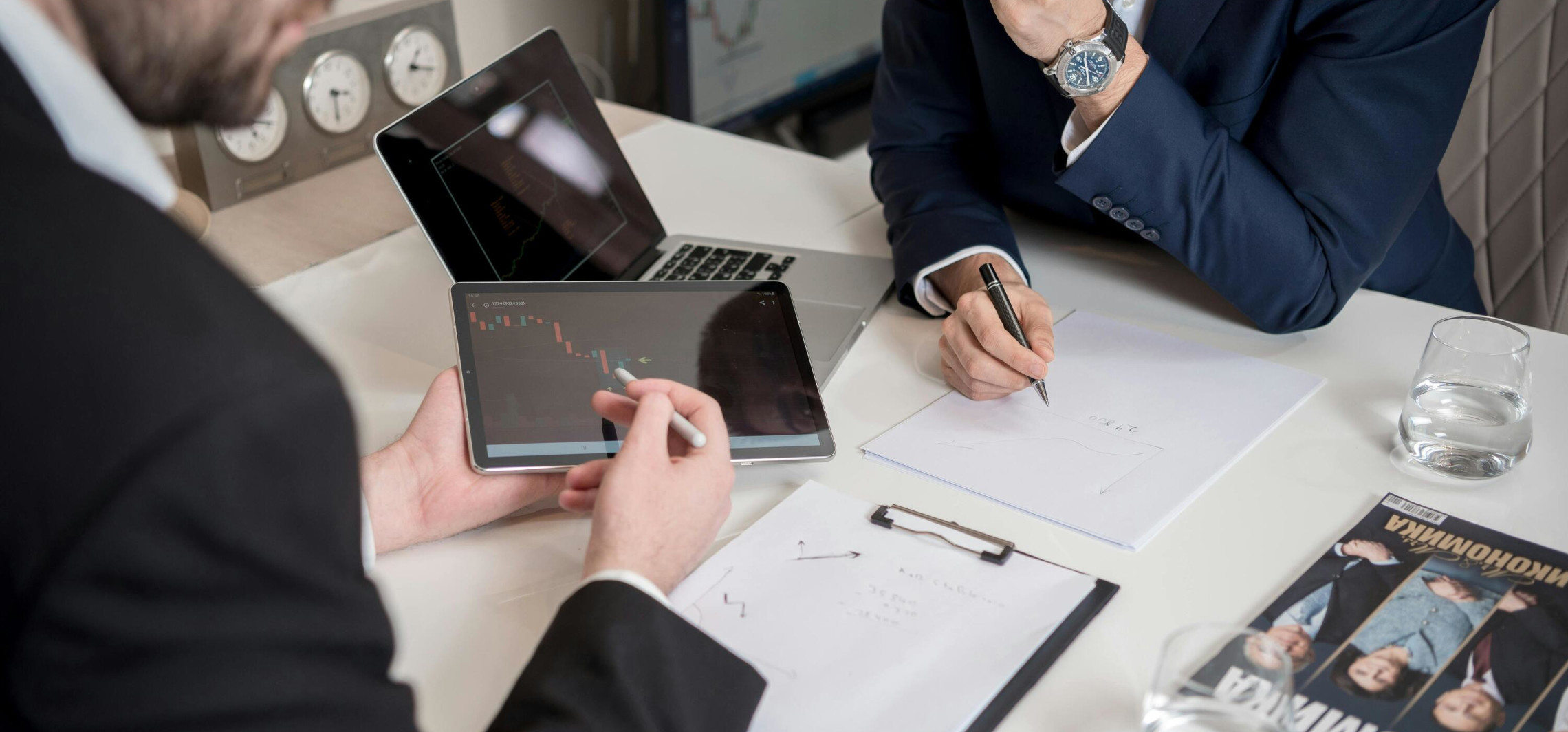 Jak wybrać brokera forex? Licencje, regulacje i narzędzia weryfikacji krok po kroku