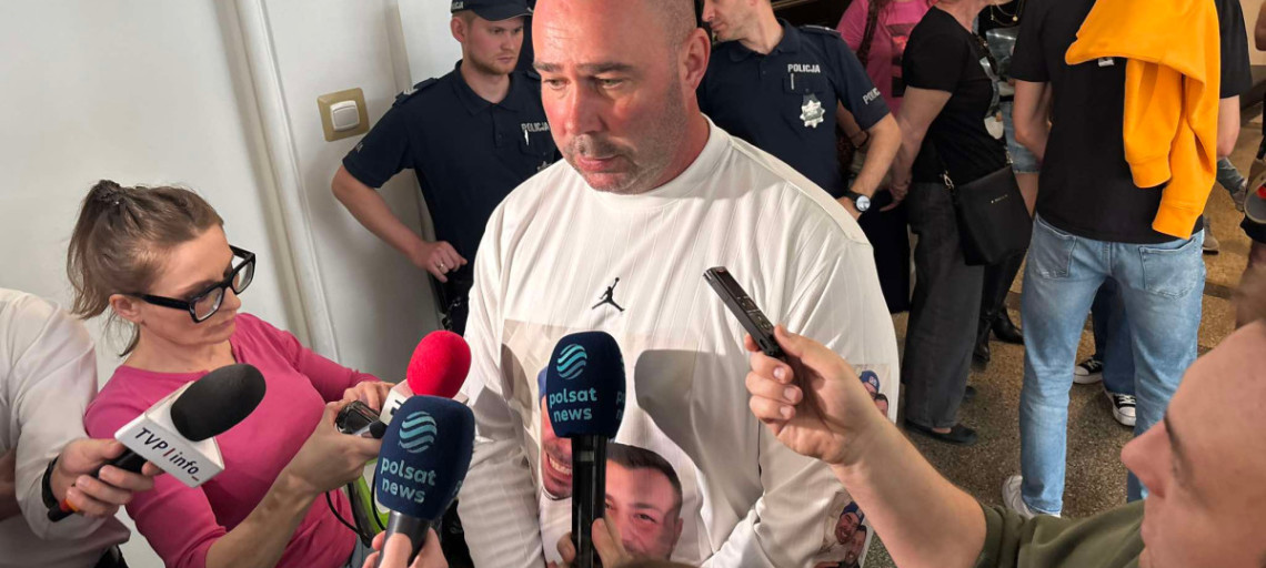 Najpierw film, płacz oskarżonego, a potem wyrok. Ojciec ofiary: "to absurd"