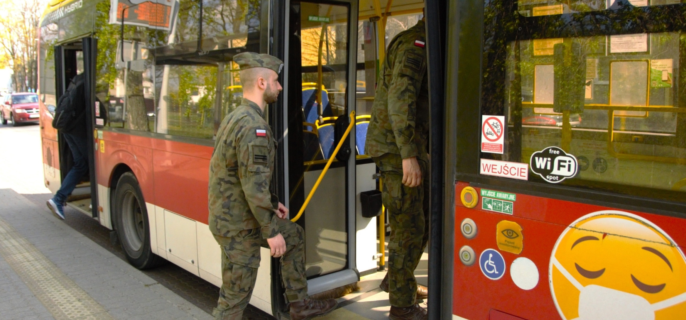 W środę na ulicach Inowrocławia było więcej żołnierzy w mundurach