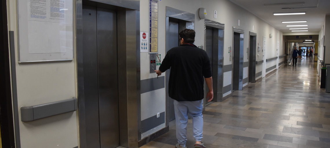 Poczekamy na rezonans, tomografię i gastroskopię. Szpital pod ścianą: "Nie stać nas"