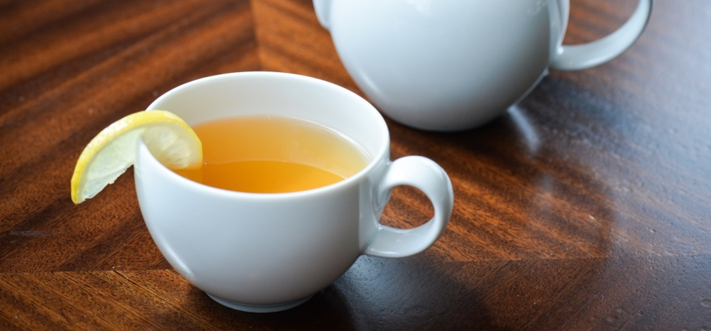 Kraj - Picie herbaty poprawia pracę mózgu