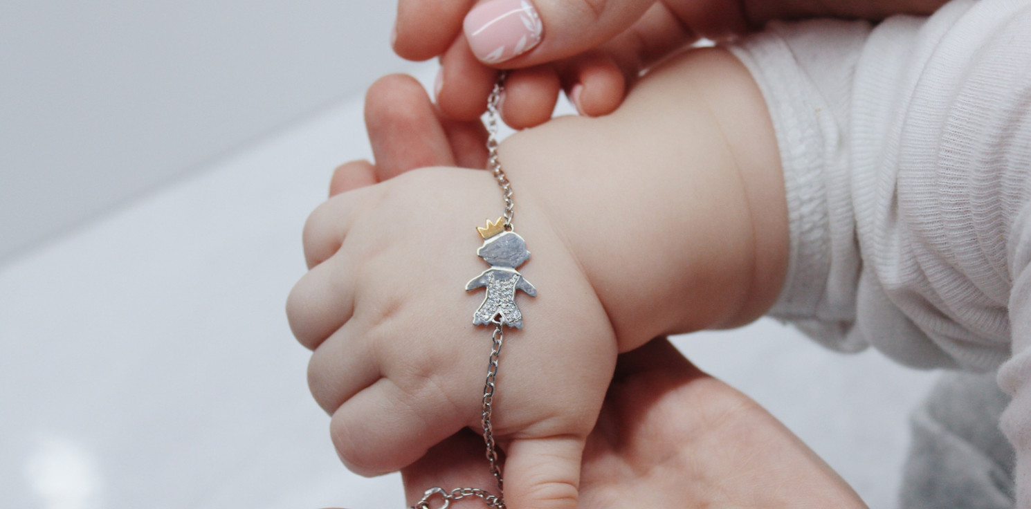 Region - Bransoletka z grawerem dla dziecka – bezpieczny i piękny prezent