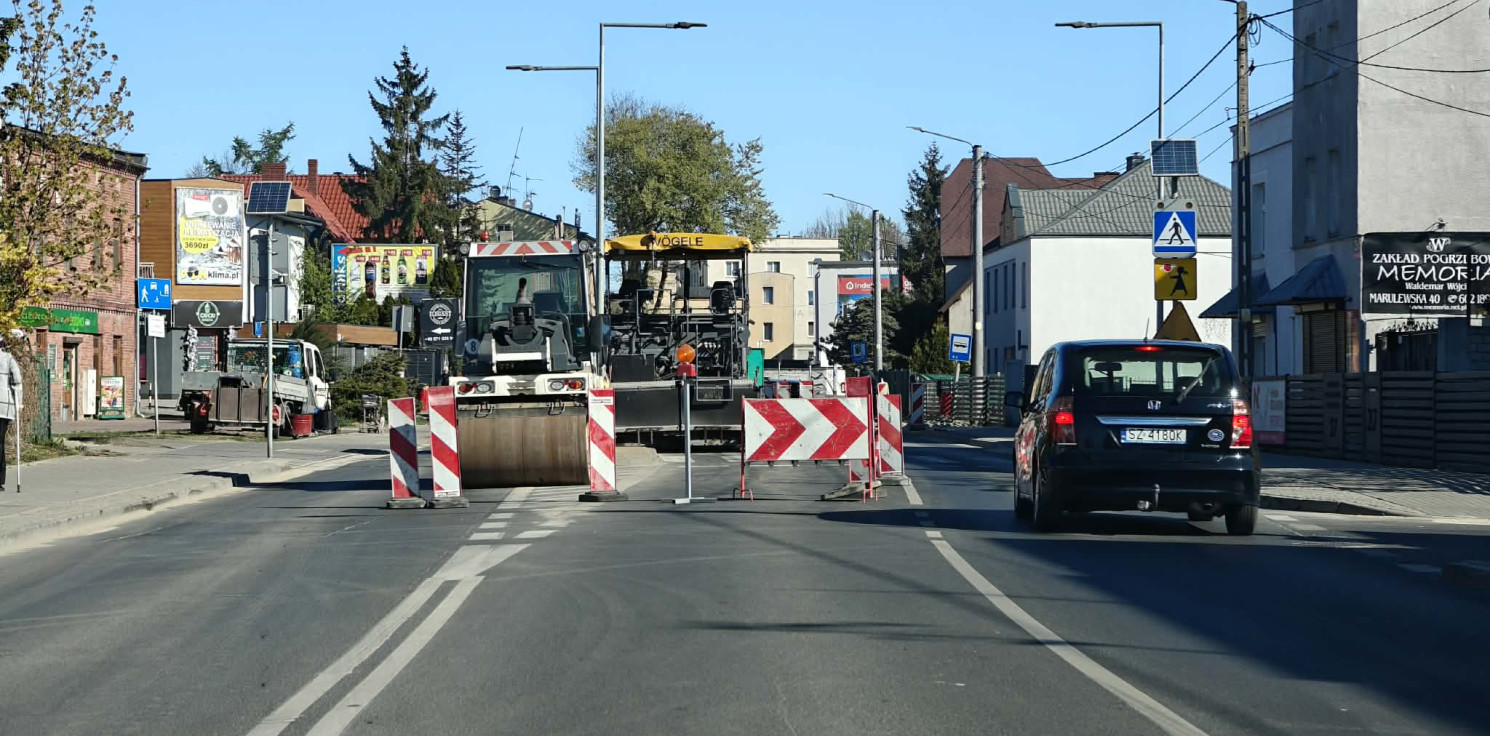 Inowrocław - Czy ul. Szymborską da się już przejechać? Tylko w jednym kierunku