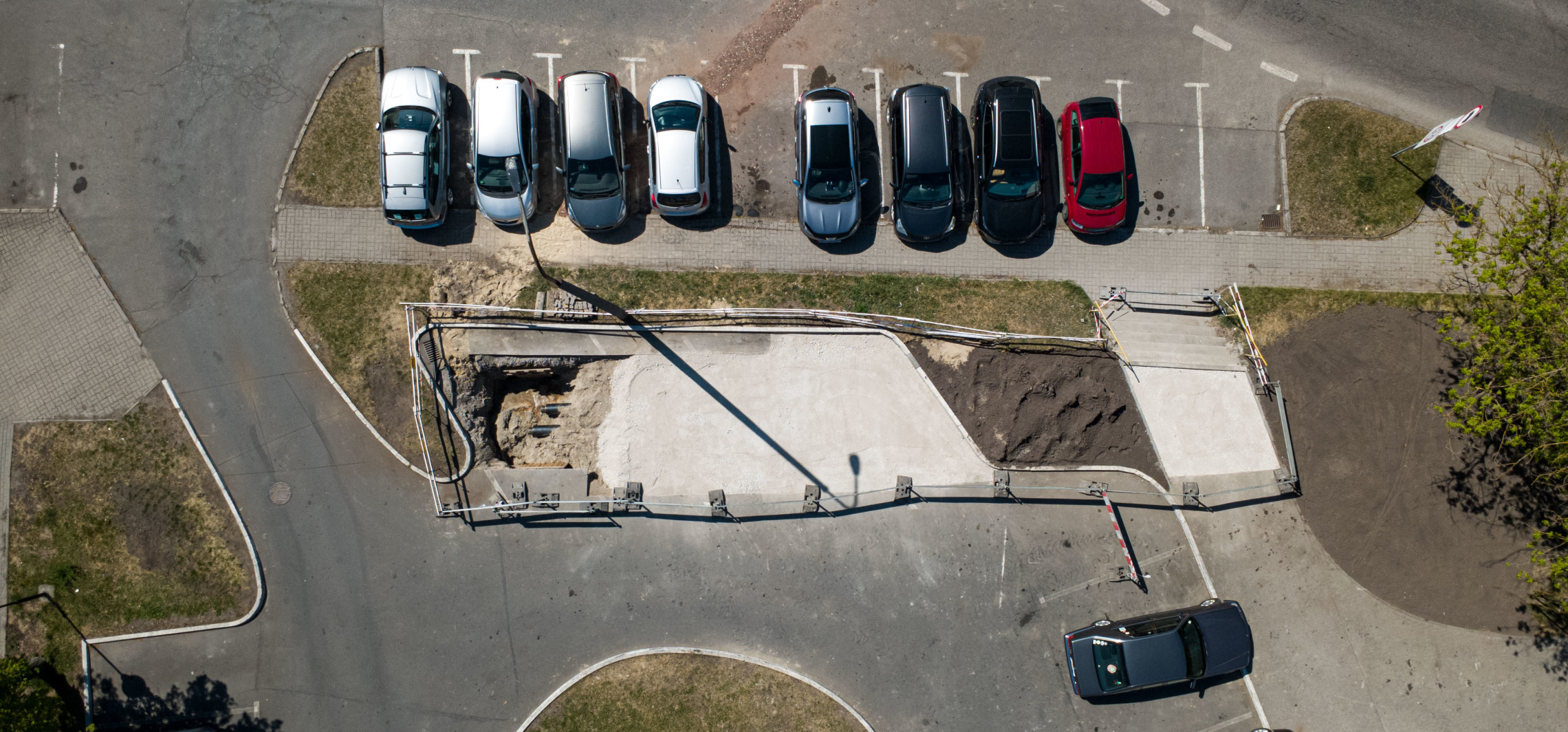 Wkrótce koniec utrudnień na parkingu przy ratuszu