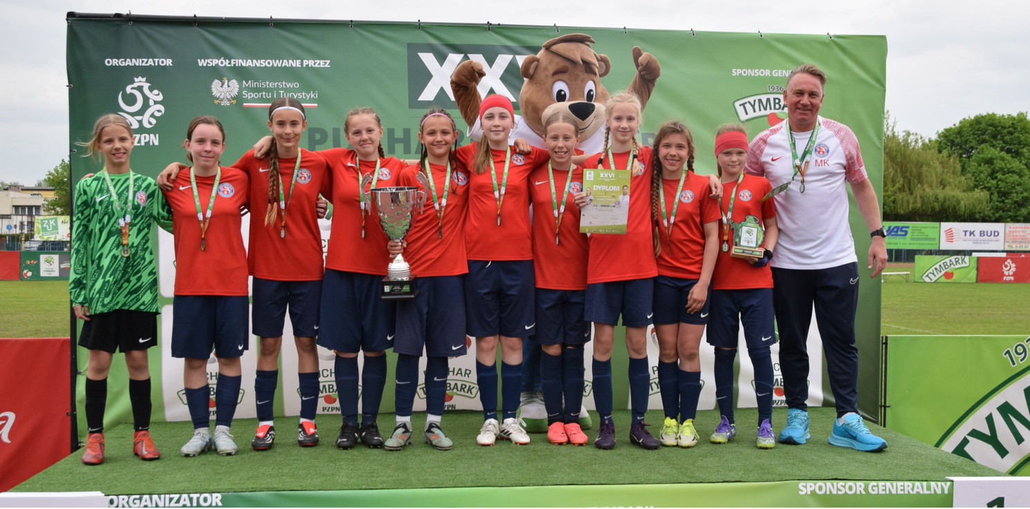 Inowrocław - Piłkarki z Inowrocławia bezkonkurencyjne. Zagrają w finale