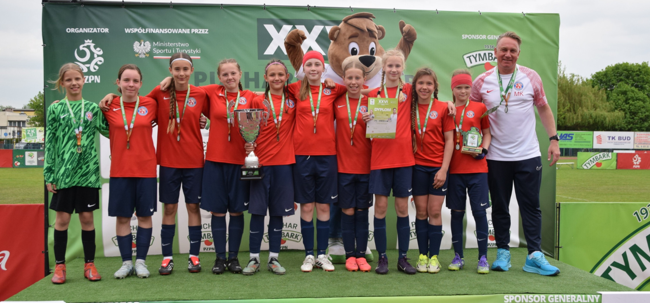 Piłkarki z Inowrocławia bezkonkurencyjne. Zagrają w finale