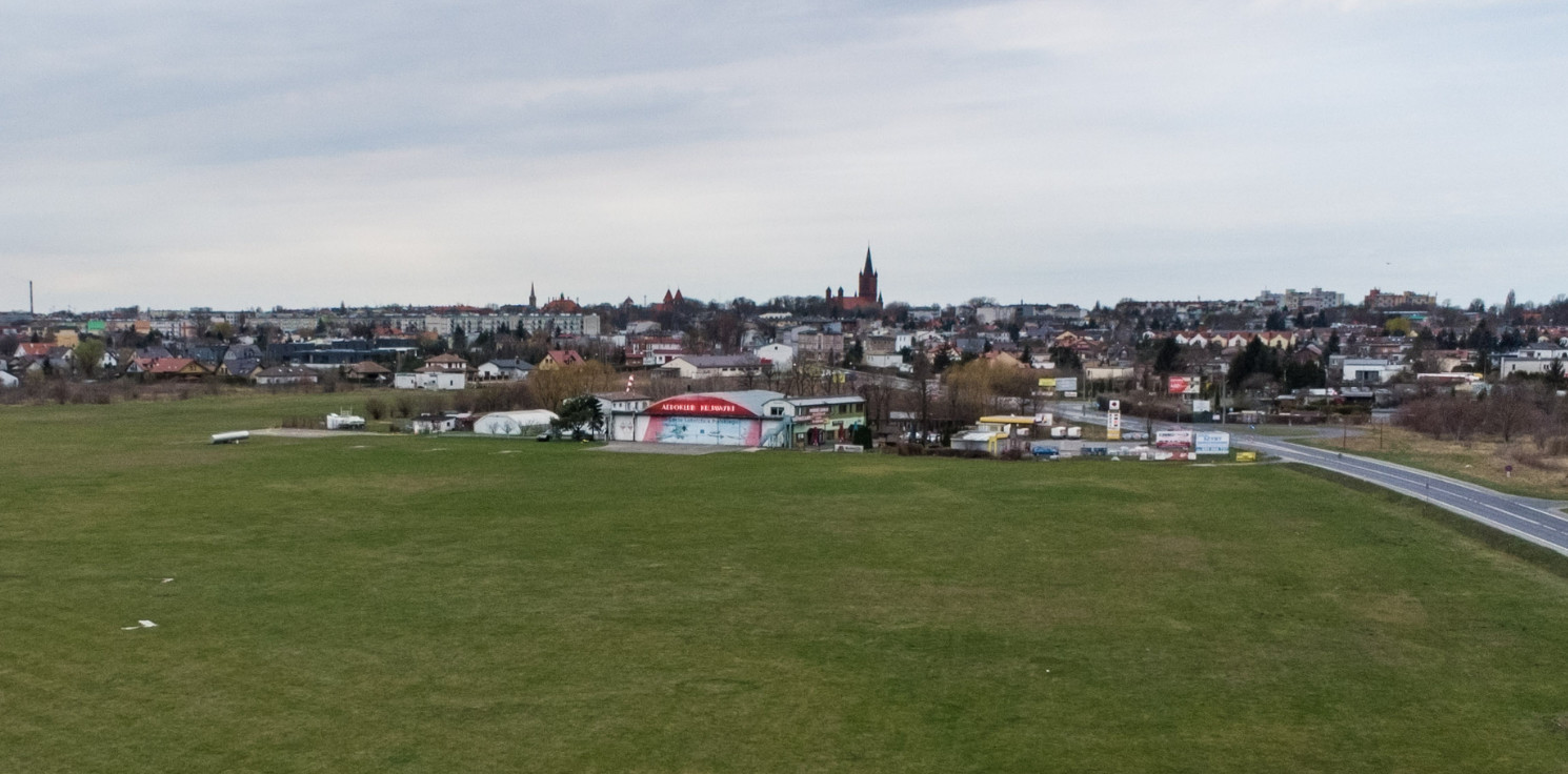 Inowrocław - Dzień Rodziny na lotnisku. Zobaczcie, co w programie