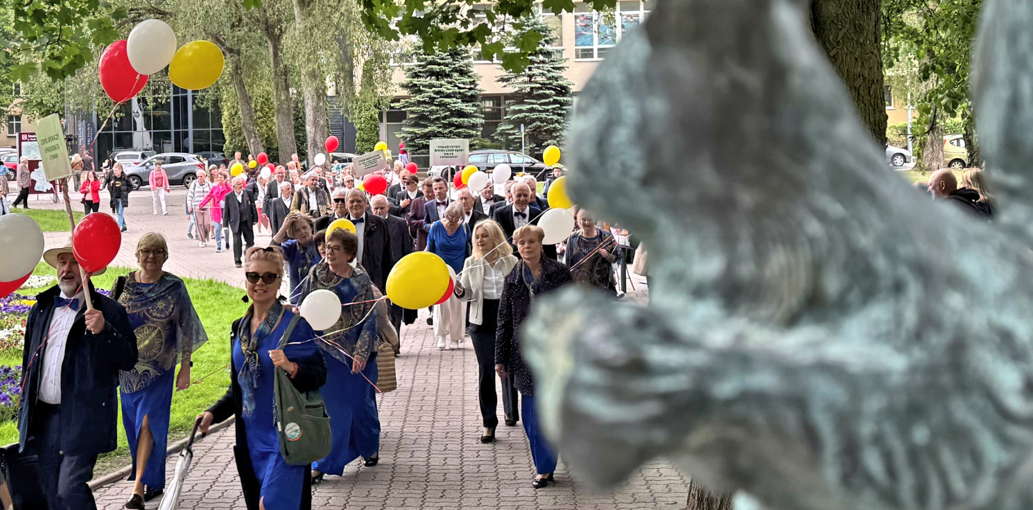 Inowrocław - Chóry z województwa przyjechały do Inowrocławia