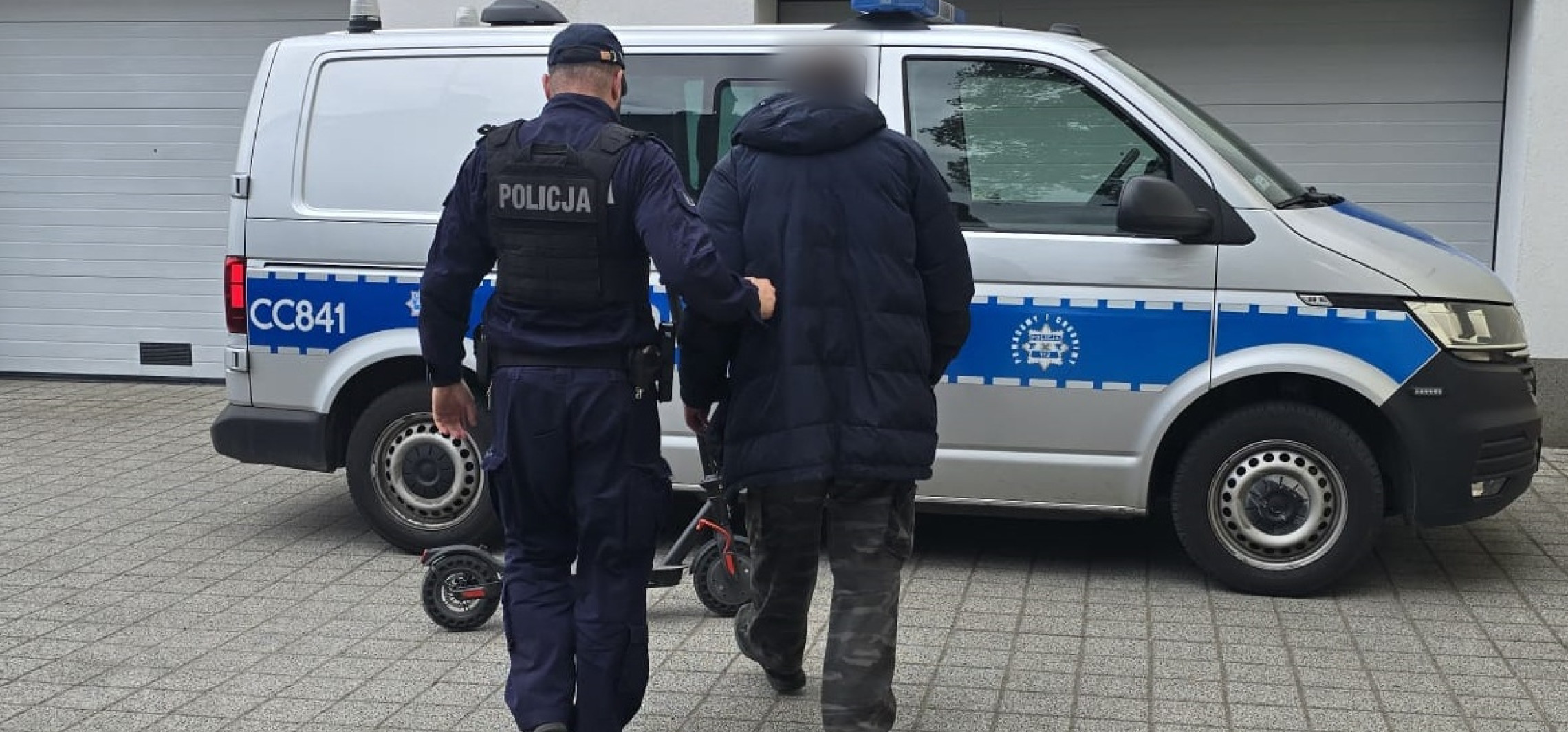 Po pijanemu na hulajnodze. 50-latek odpowie przed sądem