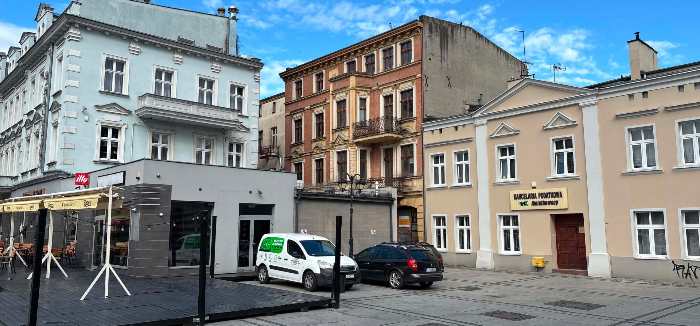 14,9 miliona przeciwko miastu. Wraca głośny spór o kamienicę przy Placu Klasztornym