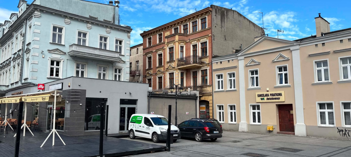 14,9 miliona przeciwko miastu. Wraca głośny spór o kamienicę przy Placu Klasztornym
